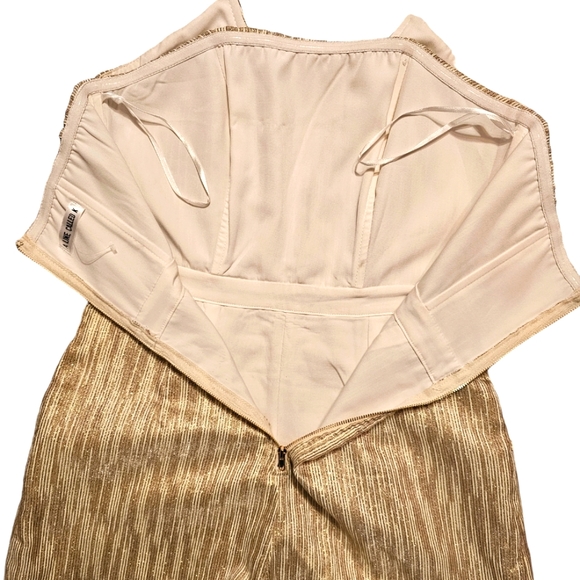 A Line Called K Romper - Picture 3 of 8